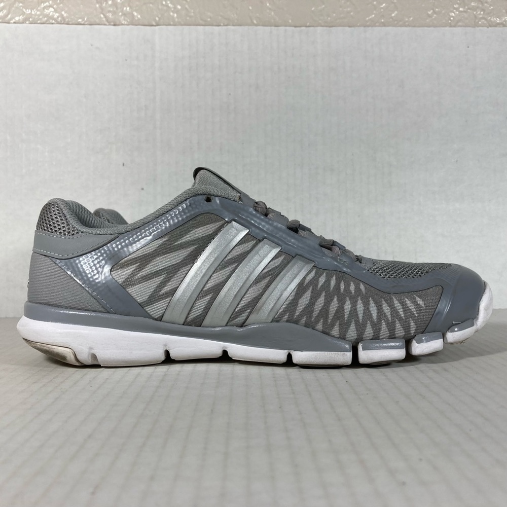 Adidas AT 360 Control Size 7.5 Womens Shoes Gray White Athletic Training Running